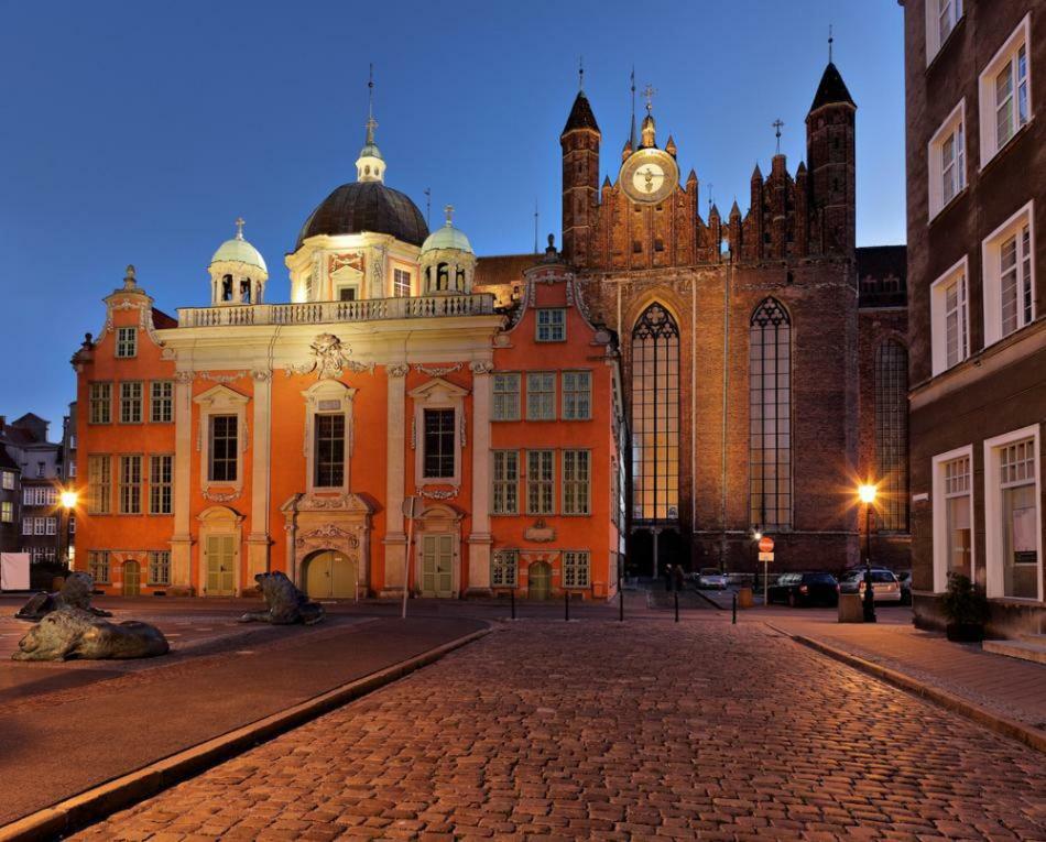 Be In Gdansk Apartments - In The Heart Of The Old Town - Szeroka 61/63 Exteriör bild